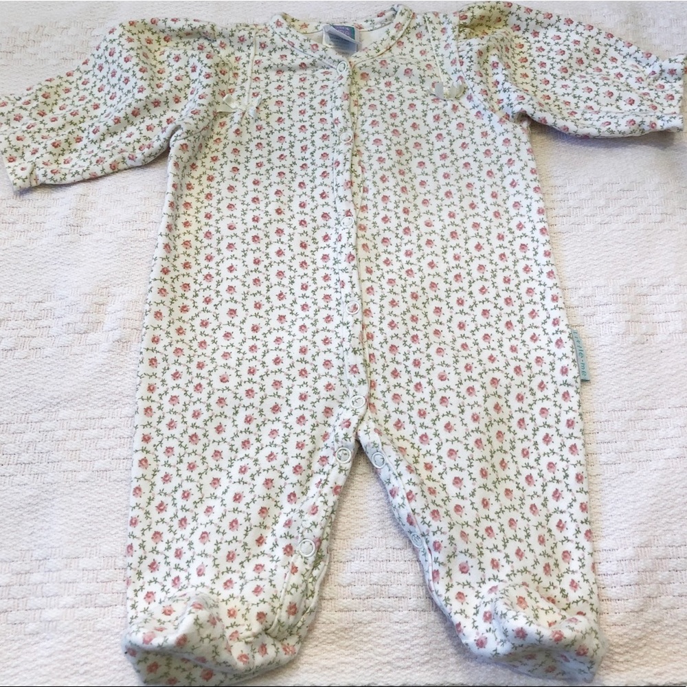 Little Me 100% Cotton Footsie pink roses-snaps-3M